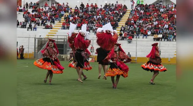 Fue un verdadero fiesta en el gramado del Garcilaso. FOTO: PRENSA CIENCIANO