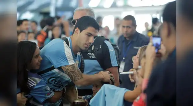 Suárez será titular este martes ante Perú