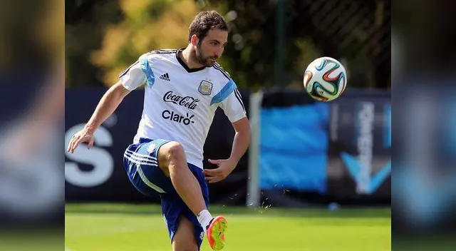 Higuaín pasa por un buen momento en Italia Higuaín pasa por un buen momento en Italia