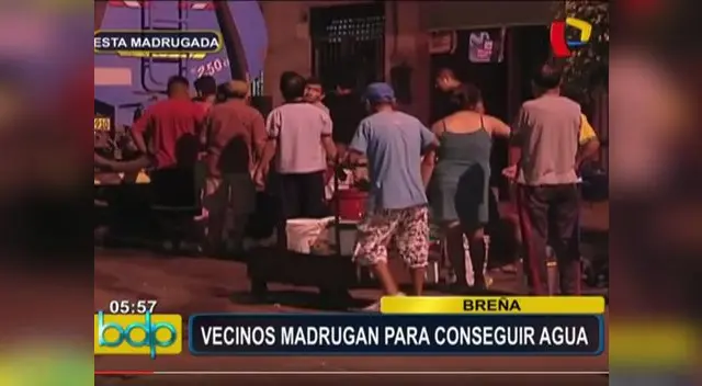 Vecinos no durmieron por restricción Vecinos no durmieron por restricción