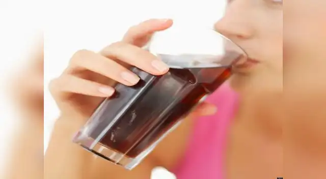 La gaseosa es la bebida más comercializada en el mundo. La gaseosa es la bebida más comercializada en el mundo.