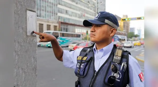 "botón de pánico" en la intersección de la Av. Abancay con el Jr. Miró Quesada "botón de pánico" en la intersección de la Av. Abancay con el Jr. Miró Quesada