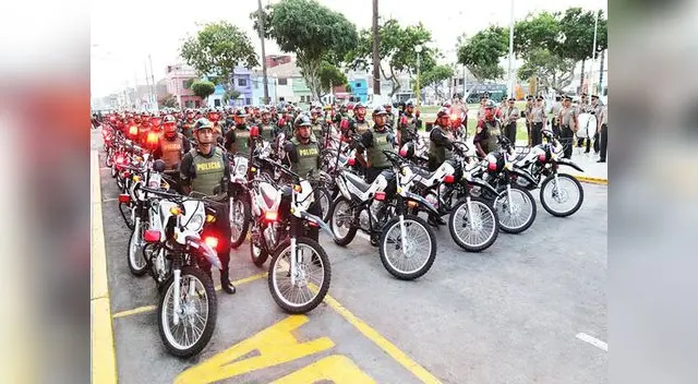 Las motos serán usadas por Los Halcones y el Escuadrón Verde Las motos serán usadas por Los Halcones y el Escuadrón Verde