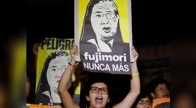Fujimori nunca más, grita la gente. Fujimori nunca más, grita la gente.