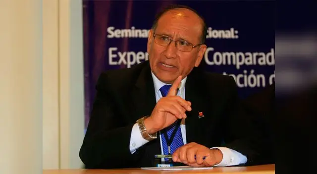 Mariano Cucho, titular de la ONPE Mariano Cucho, titular de la ONPE