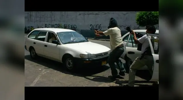 Los delincuentes quedaron impresionados ante la reacción de la conductora Los delincuentes quedaron impresionados ante la reacción de la conductora