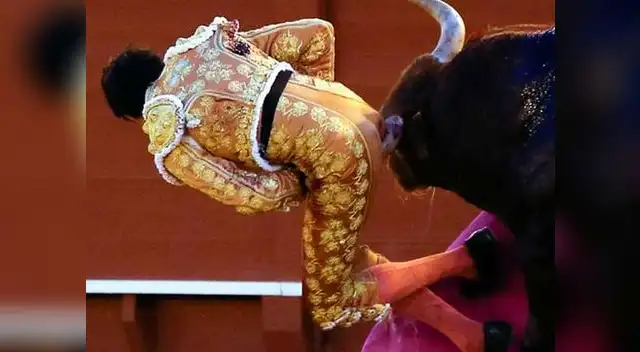 Así fue la cornada que recibió este domingo Andrés Roca Rey. Así fue la cornada que recibió este domingo Andrés Roca Rey.