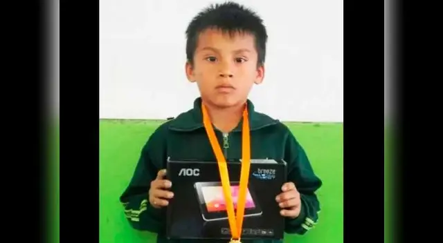 Niño con alto nivel académico en la Villarreal