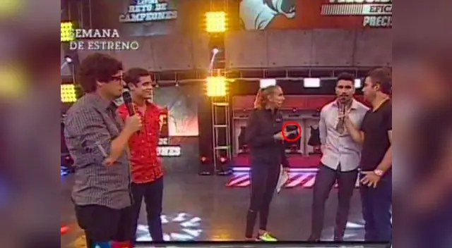 Natalia Málaga no dudó en realizar este acto disciplinario