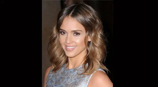 Para este tipo de rostro ovalado le quedan todos los tipos de cortes de pelo Para este tipo de rostro ovalado le quedan todos los tipos de cortes de pelo