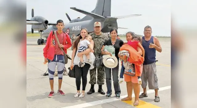 Fueron traídos en un Antonov y se reencontraron con sus familiares Fueron traídos en un Antonov y se reencontraron con sus familiares