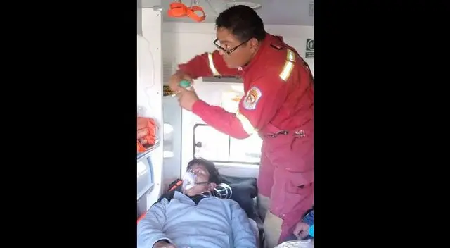 Estudiantes reclaman sus derechos para continuar con sus estudios