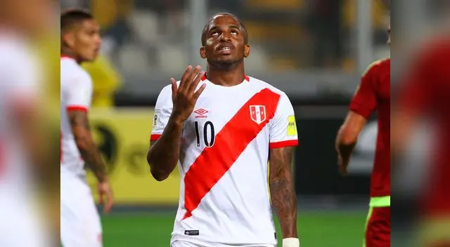 Farfán lleva varios meses sin jugar regularmente