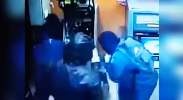 Los maleantes coordinaron con suma precisión cada uno de sus movimientos Los maleantes coordinaron con suma precisión cada uno de sus movimientos