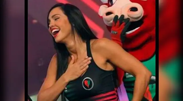 Garota solo atinó a reírse