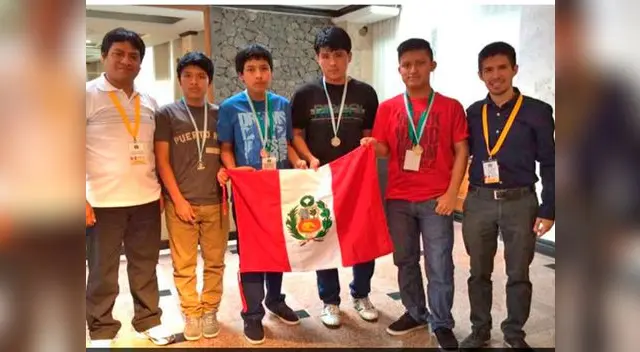 Estudiantes de colegio Cruz Saco son unos ganadores. Estudiantes de colegio Cruz Saco son unos ganadores.