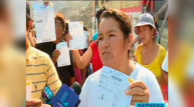 Vecinos denunciaron incremente de hasta 200% en servicio de luz Vecinos denunciaron incremente de hasta 200% en servicio de luz