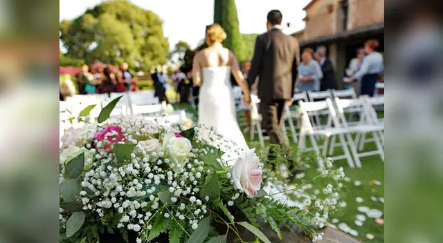 La boda continuó pese a las burlas de la amante