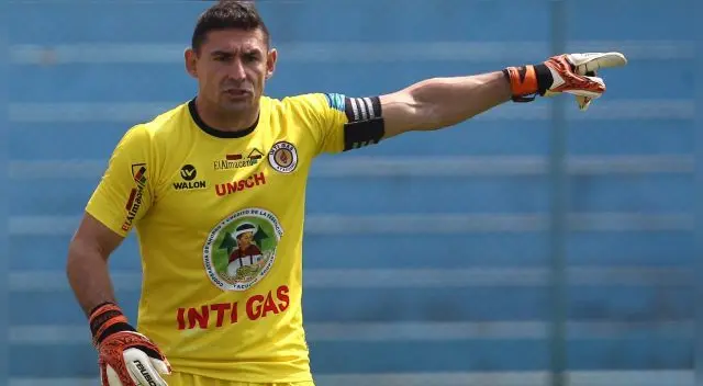 Le ganó el vivo a la 'Pulga' Le ganó el vivo a la 'Pulga'