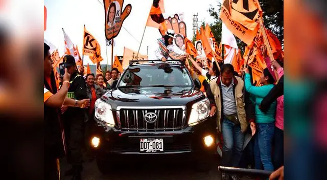 Keiko se desplaza en camioneta blindada de Ramírez Keiko se desplaza en camioneta blindada de Ramírez