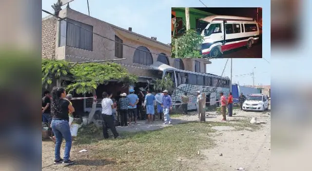 Uno de los buses terminó así, empotrado en este local