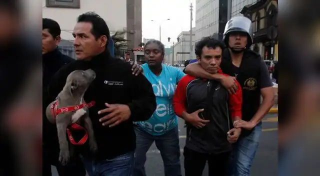 Policía detuvo a cuatro personas. Recibirían multa de hasta una UIT