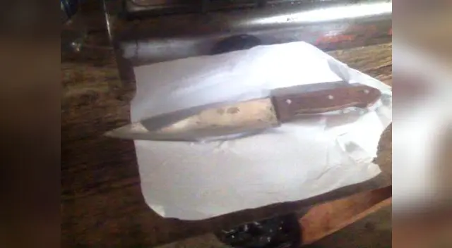 El cuchilló con el que asesinó a la colegiala.