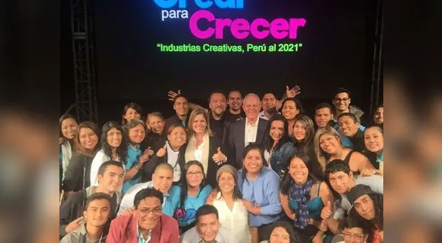 Jóvenes tuvieron encuentro con PPK candidato de Peruanos por el Kambio 