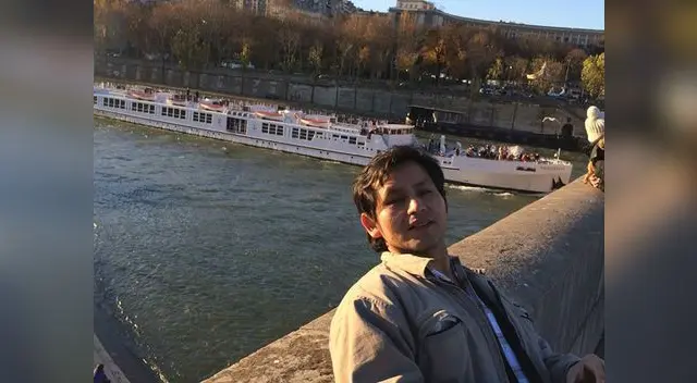 Una de las últimas fotos tomadas por Jimmy Huaccho en Francia 