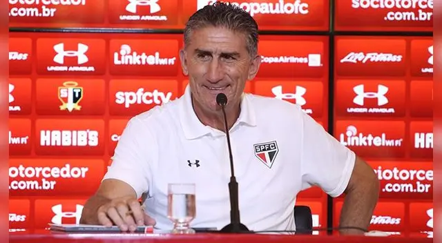 Bauza saludó la contratación de Cueva,