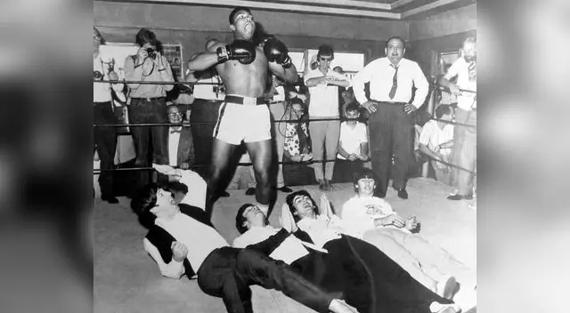 Los Beatles promocionaron la pelea de Ali.