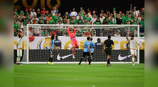 El arquero Talavera desbarató los ataques de Uruguay El arquero Talavera desbarató los ataques de Uruguay