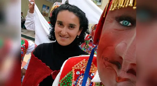 ¡Fuerza Sonaly Tuesta! ¡Fuerza Sonaly Tuesta!