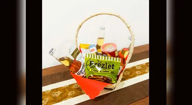 Para un papá amigo, compañero de trabajo o tío puedes regalar esta canasta. Para un papá amigo, compañero de trabajo o tío puedes regalar esta canasta.