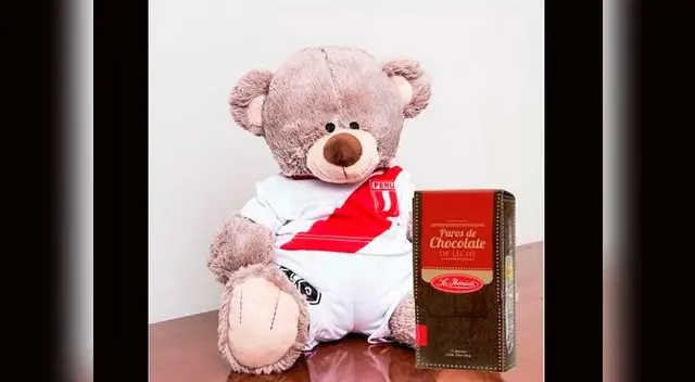 Para los papás aficionados al fútbol peruano el Osito Ralph Perú. Para los papás aficionados al fútbol peruano el Osito Ralph Perú.