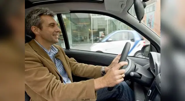 Artefactos prácticos y ergonómicos para la limpieza del auto.