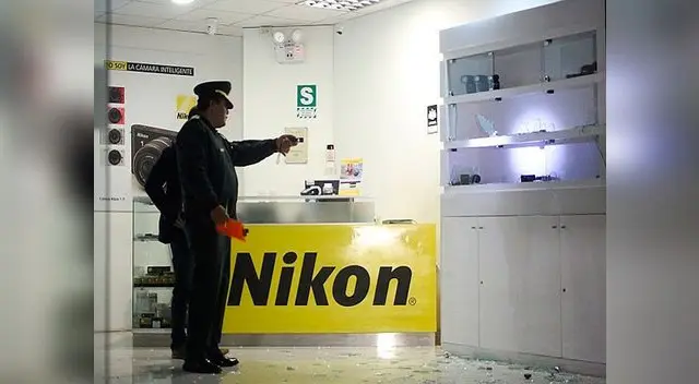 Policías en lugar del atraco