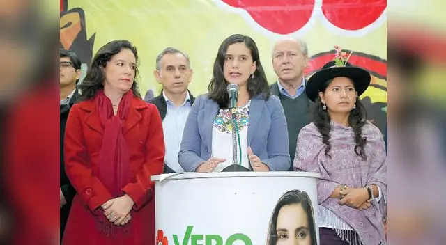 Se pronunció sobre diálogo pendiente entre Fuerza Popular y PPK