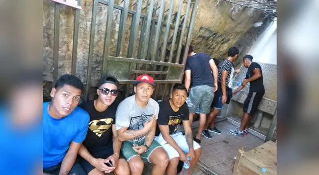 Un momento de descanso después de la larga peregrinación FOTO: PRENSA AURICH