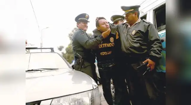 Intervenidos fueron presentados por la policía que los investiga por robo a dulcería