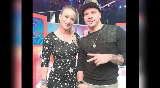 Parejita cumplió diez meses de feliz relación