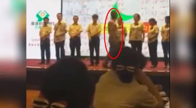 Los empleados fueron humillados en público Los empleados fueron humillados en público