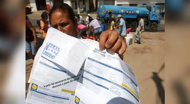 Dicen que todo empezó cuando Sedapal les puso medidores en sus casas Dicen que todo empezó cuando Sedapal les puso medidores en sus casas