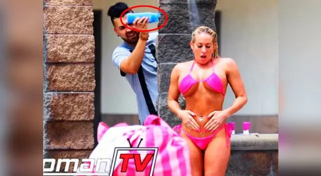 Las personas se bañaban tranquilamente cuando el vlogger aparecía en escena