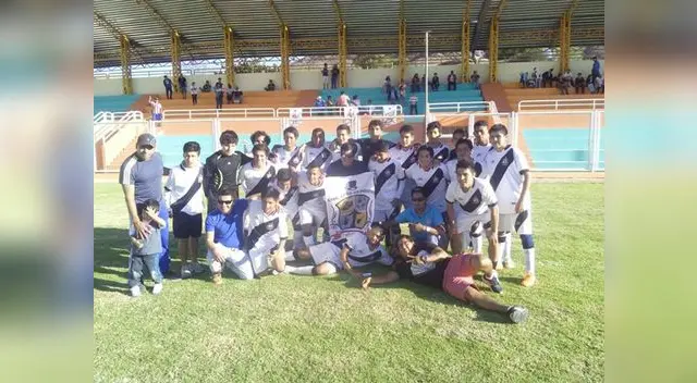 Los Elegantes de Arequipa: FOTO: Ciudad del Gol Los Elegantes de Arequipa: FOTO: Ciudad del Gol