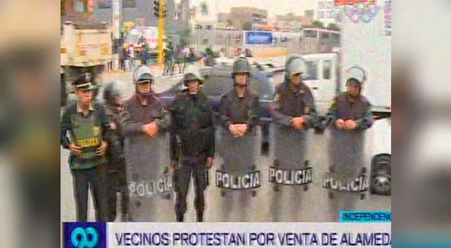 Policía logro recuperar el control de Metropolitano y retirar a los manifestantes Policía logro recuperar el control de Metropolitano y retirar a los manifestantes