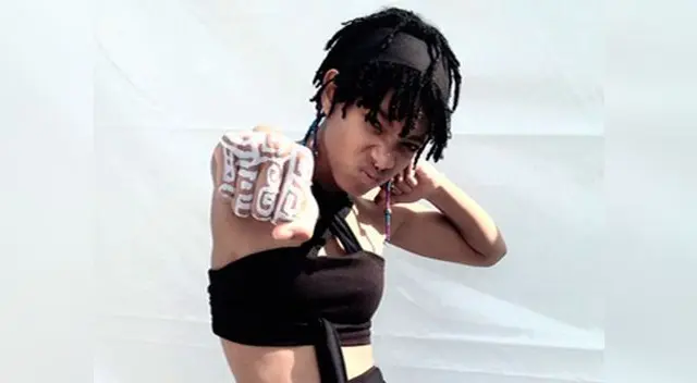 Cantante no solo mostró su tatuaje Cantante no solo mostró su tatuaje