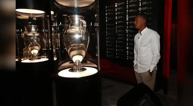 Carrillo ya es jugador del Benfica,