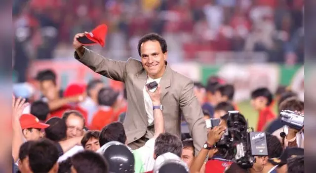 Tenero guió a Cienciano a la conquista de la Sudamericana y la Recopa.