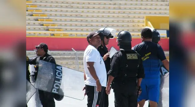 Miembros del comando técnico del Lobitos son expulsados Miembros del comando técnico del Lobitos son expulsados